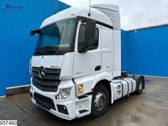 Mercedes Actros 1843