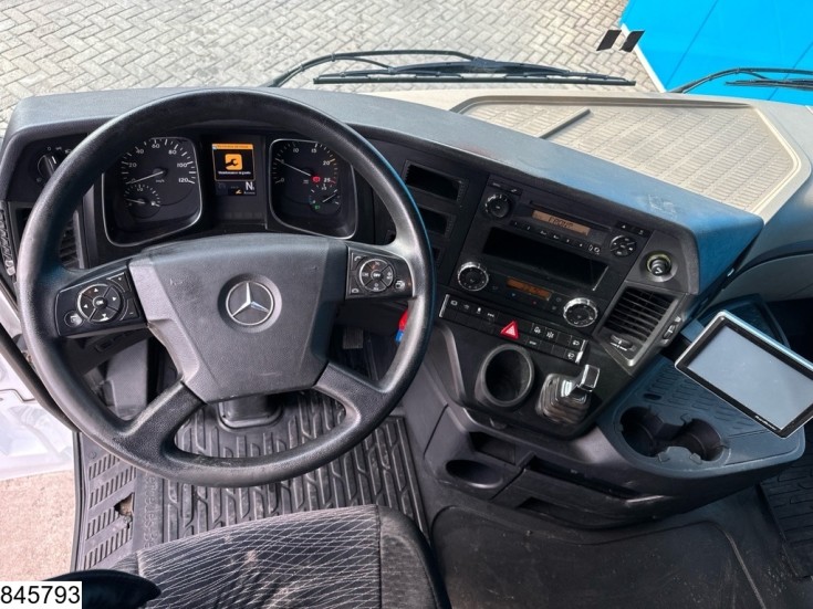 Mercedes Actros 1848