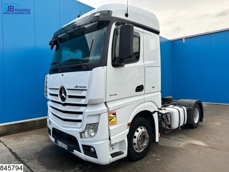 Mercedes Actros 1848