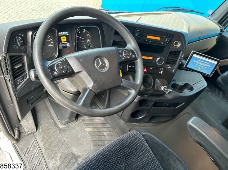 Mercedes Actros 1845