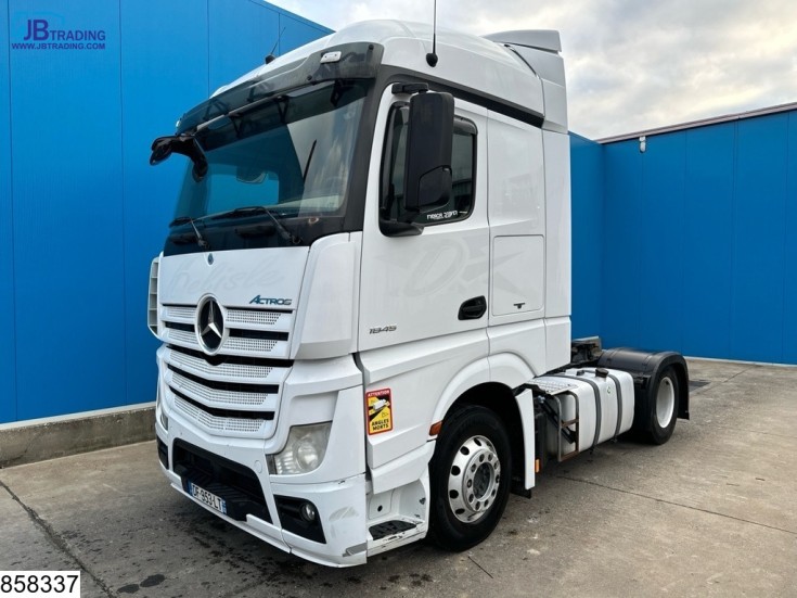 Mercedes Actros 1845