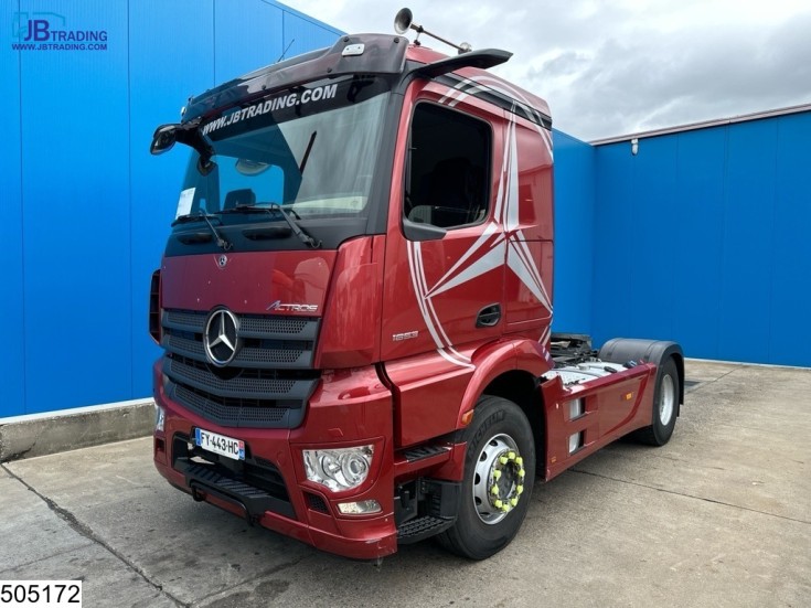 Mercedes Actros 1853