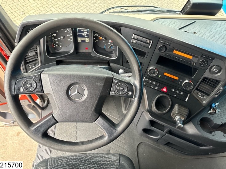 Mercedes Actros 2542