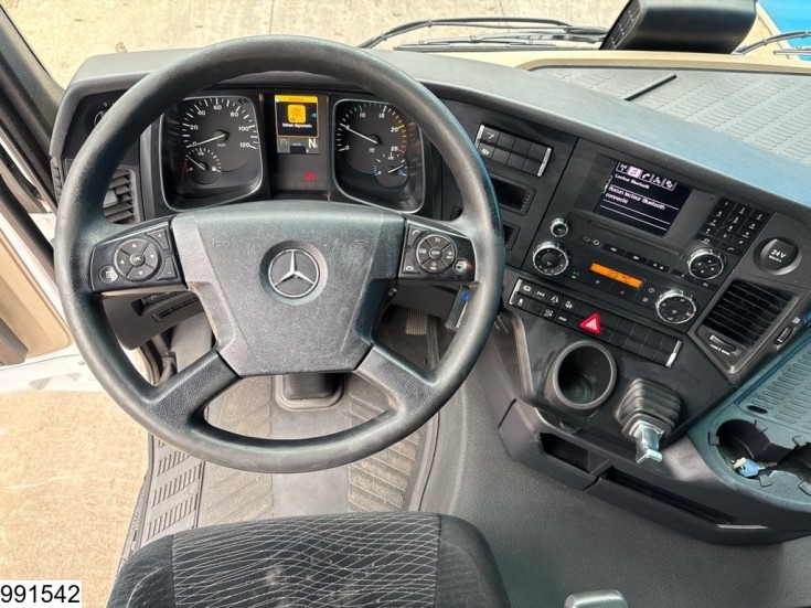 Mercedes Actros 1836