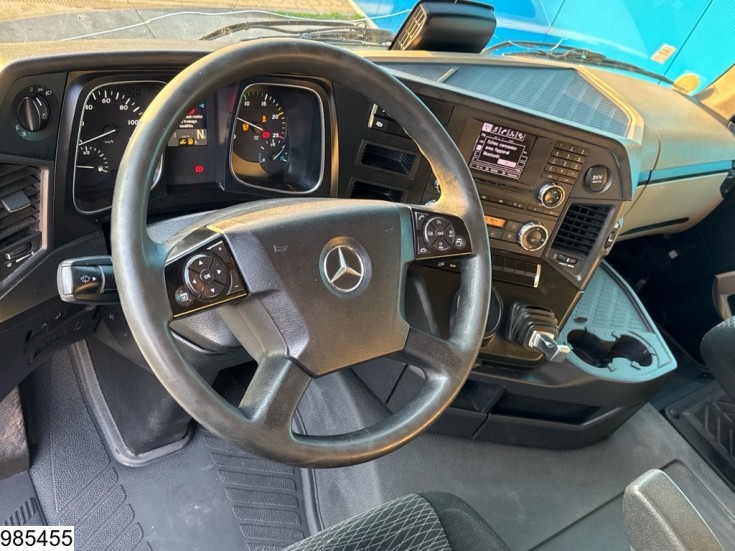 Mercedes Actros 1836