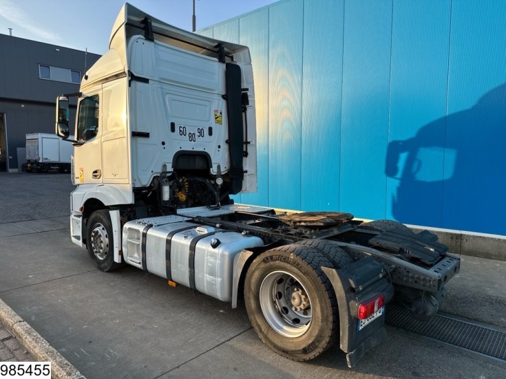 Mercedes Actros 1836