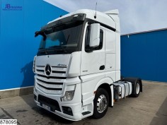 Mercedes Actros 1845