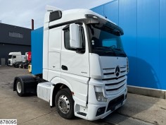 Mercedes Actros 1845