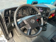 Mercedes Actros 1843