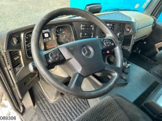 Mercedes Actros 1843