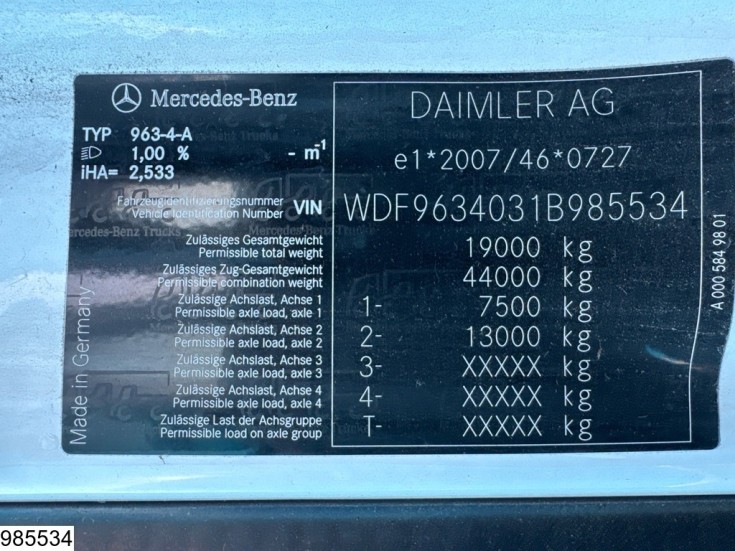 Mercedes Actros 1836