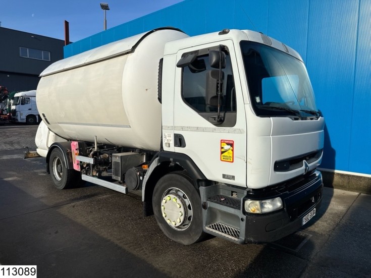 Renault Premium 270