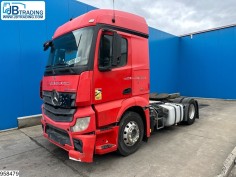 Mercedes Actros 1843