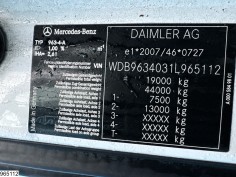 Mercedes Actros 1842