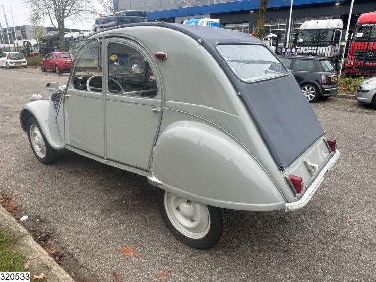 Citroën 2CV