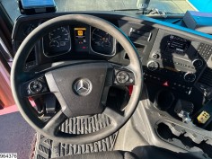 Mercedes Actros 1843