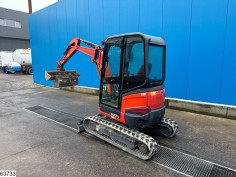 Kubota U 27