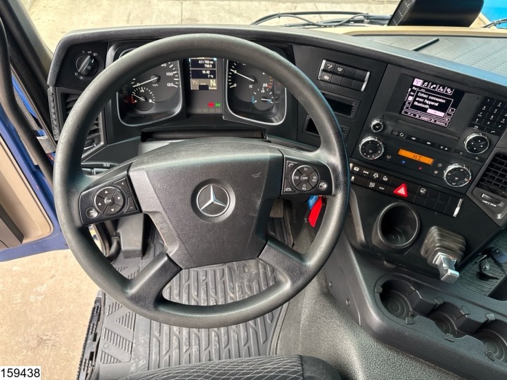 Mercedes Actros 1843