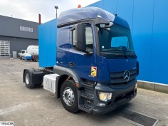 Mercedes Actros 1843