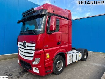 Mercedes Actros 1951