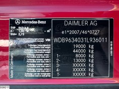 Mercedes Actros 1951