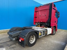 Mercedes Actros 1951