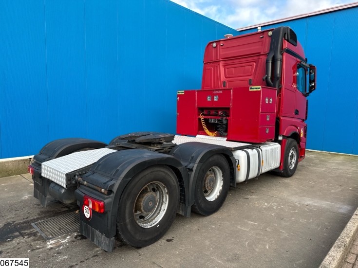 Mercedes Actros 3363