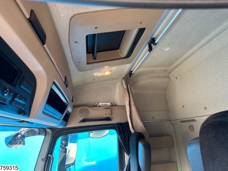 Mercedes Actros 1845