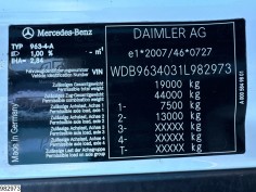 Mercedes Actros 1843