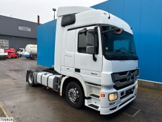 Mercedes Actros 1841