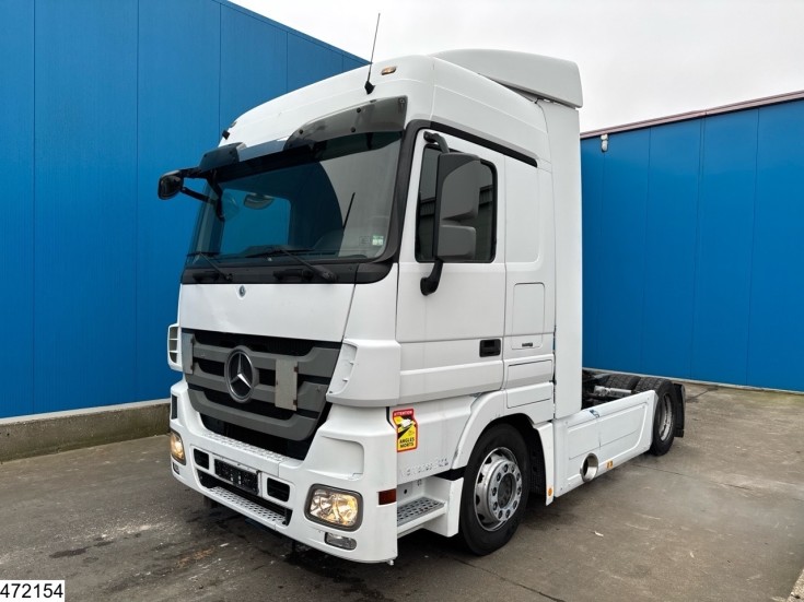 Mercedes Actros 1844