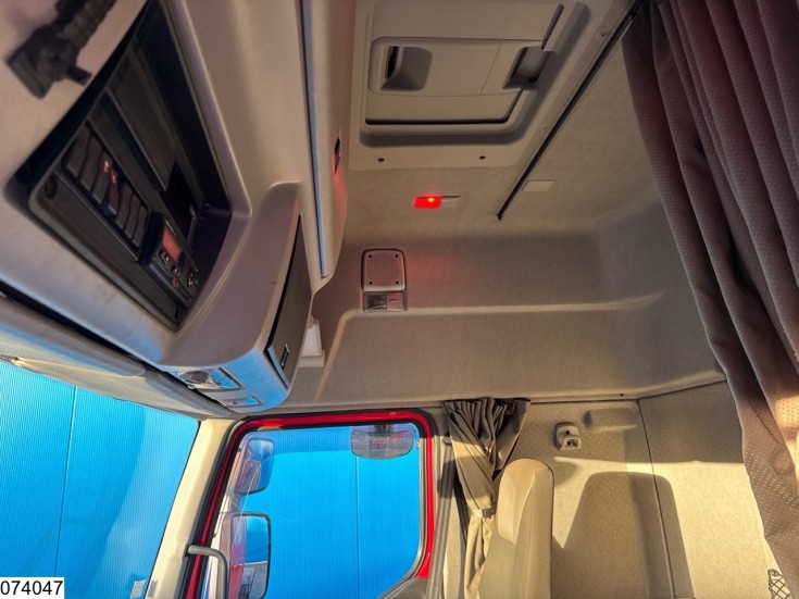 Renault Premium 460 Dxi