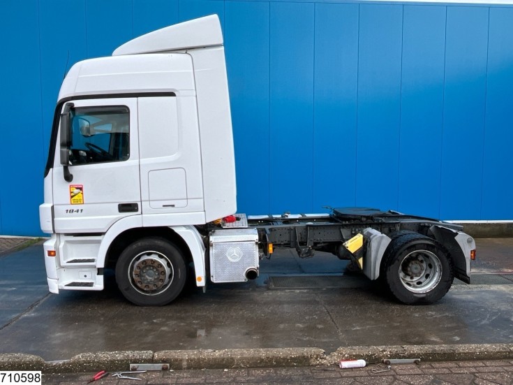 Mercedes Actros 1841