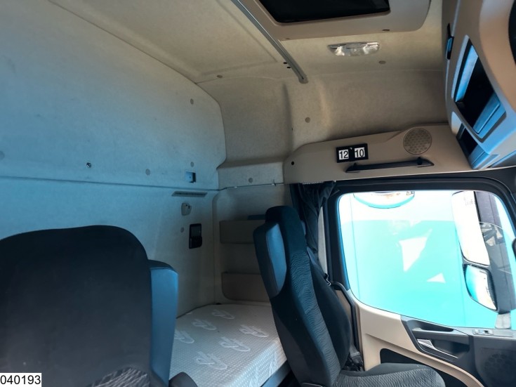 Mercedes Actros 2443