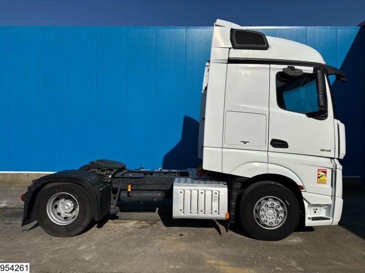 Mercedes Actros 1845