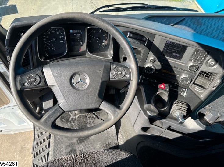 Mercedes Actros 1845