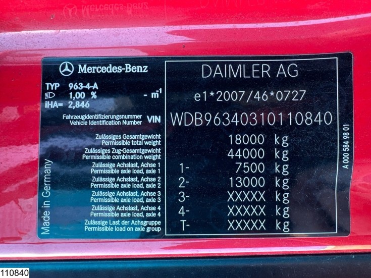 Mercedes Actros 1843